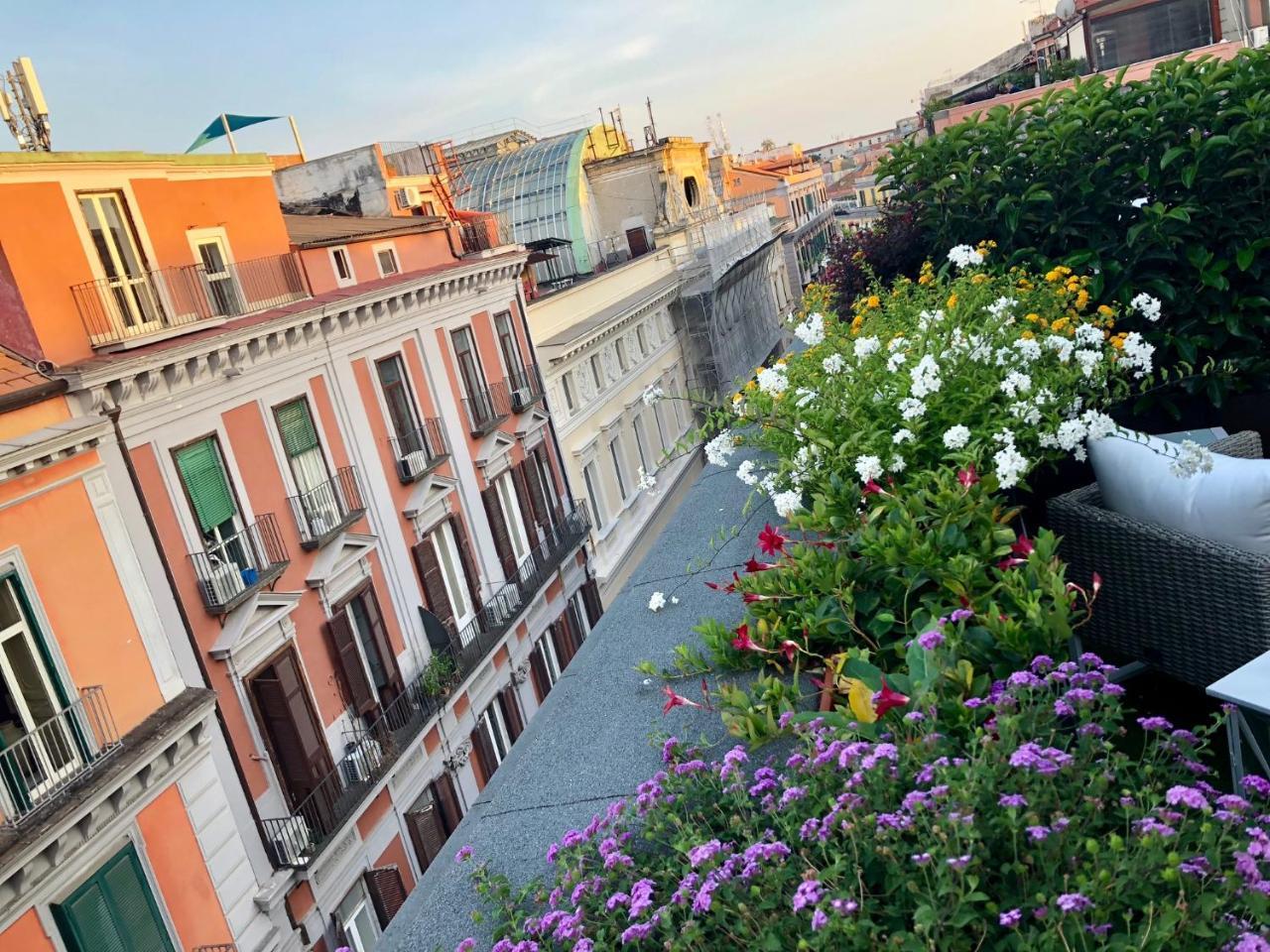 Dimora Augusteo Aparthotel Naples Exterior photo
